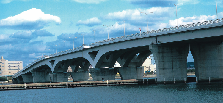 Kashii-kamome Bridge